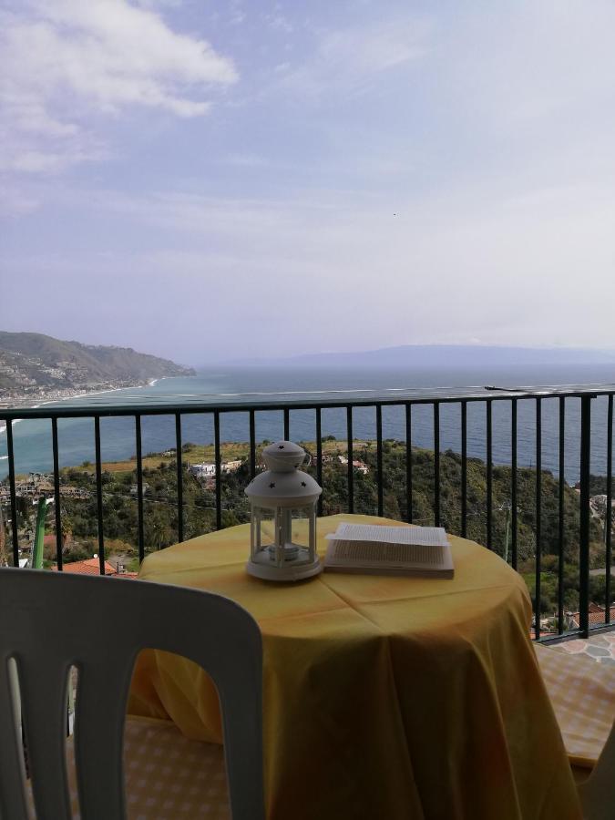 Il Normanno, Appartamento Con Panorama Mozzafiato Taormina Eksteriør billede